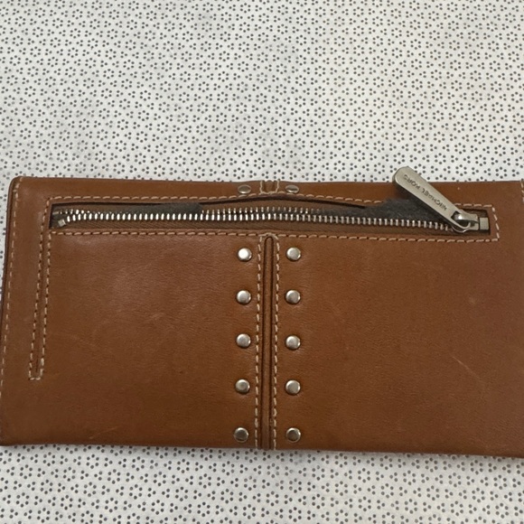 Michael Kors Tan Leather Men's Wallet - Picture 11 of 12
